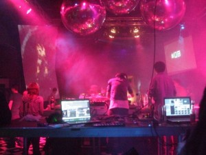 per_cam2009_1226_014_