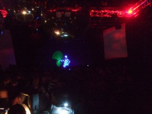 per_cam2009_1227_001_